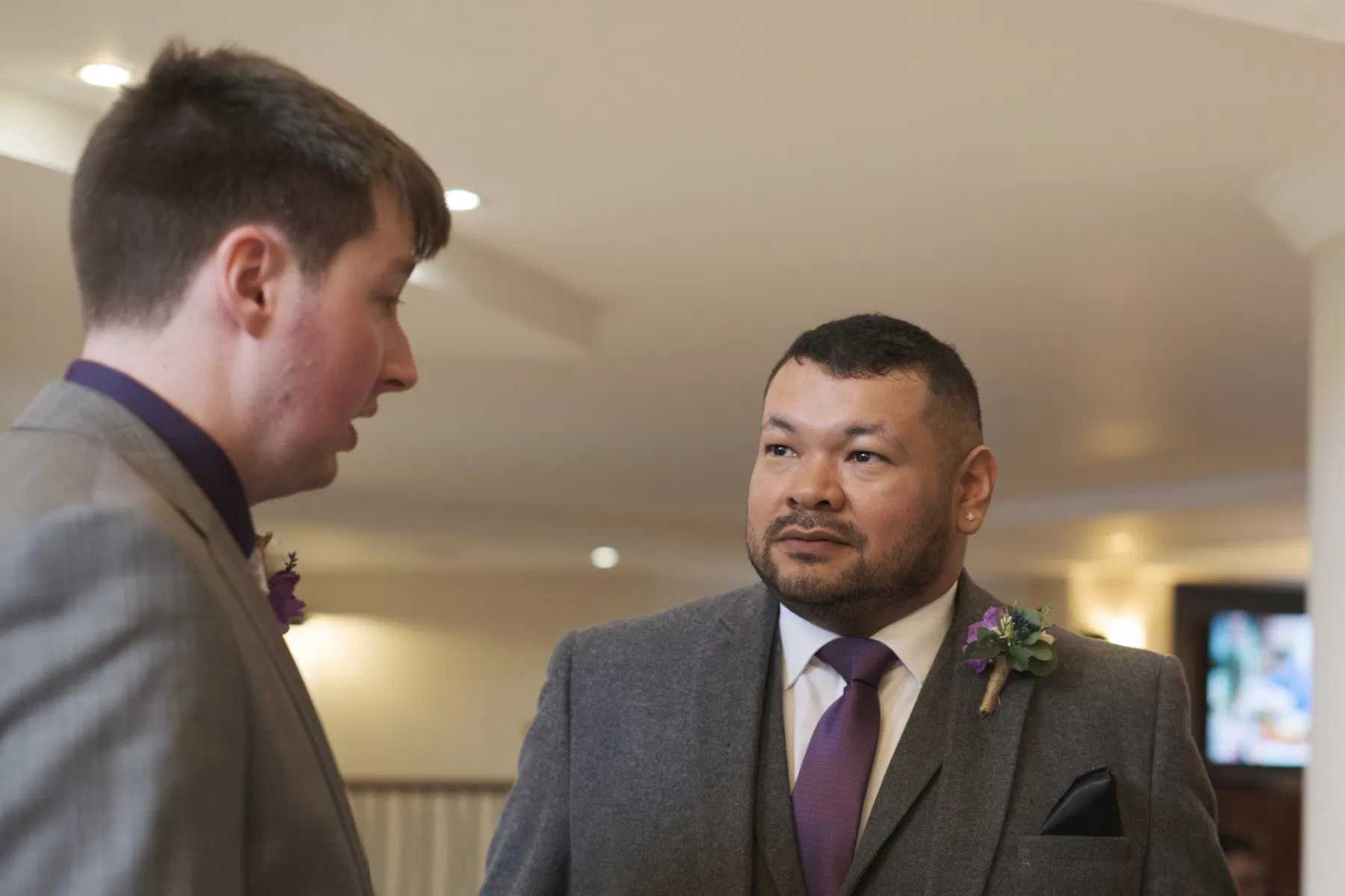 Candid wedding photography by Sofie Redfern