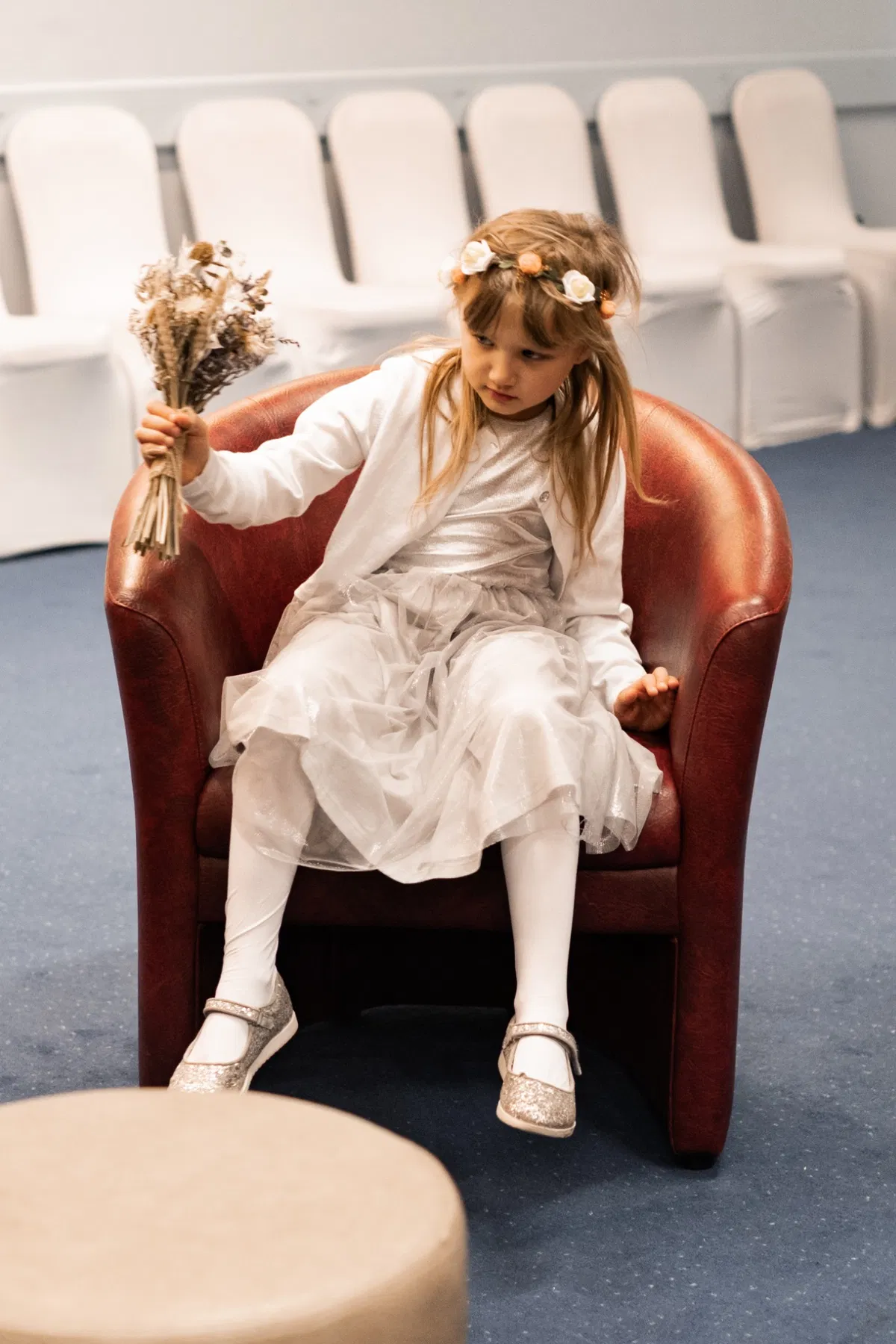 Candid wedding photography by Sofie Redfern