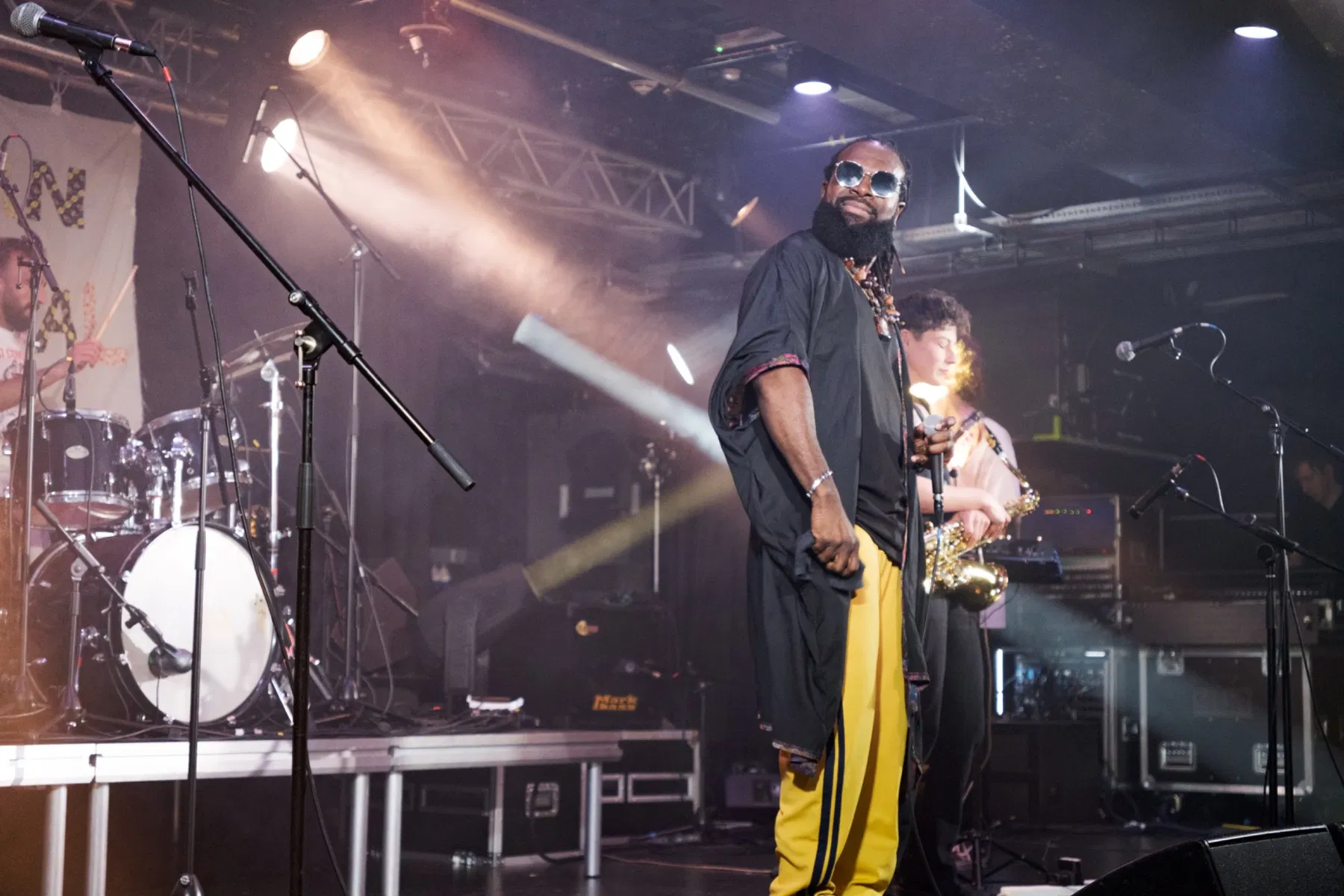 Live music and event photography by Sofie Redfern